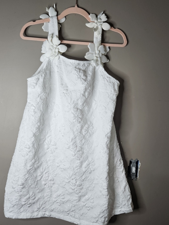 SHEIN Dresses & Skirts - Shein White Floral Appliqué Dress Size XL ptp 21"